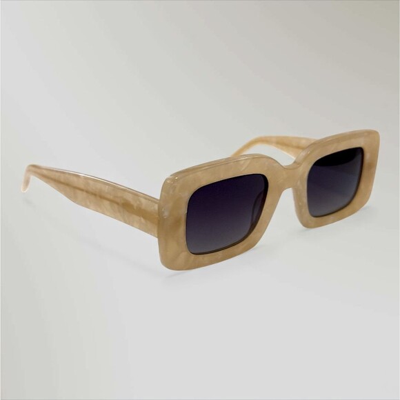 BANBE Eyewear The Kendall Sunglasses Pearl Designed In Australia Square Trendy - Picture 2 of 10